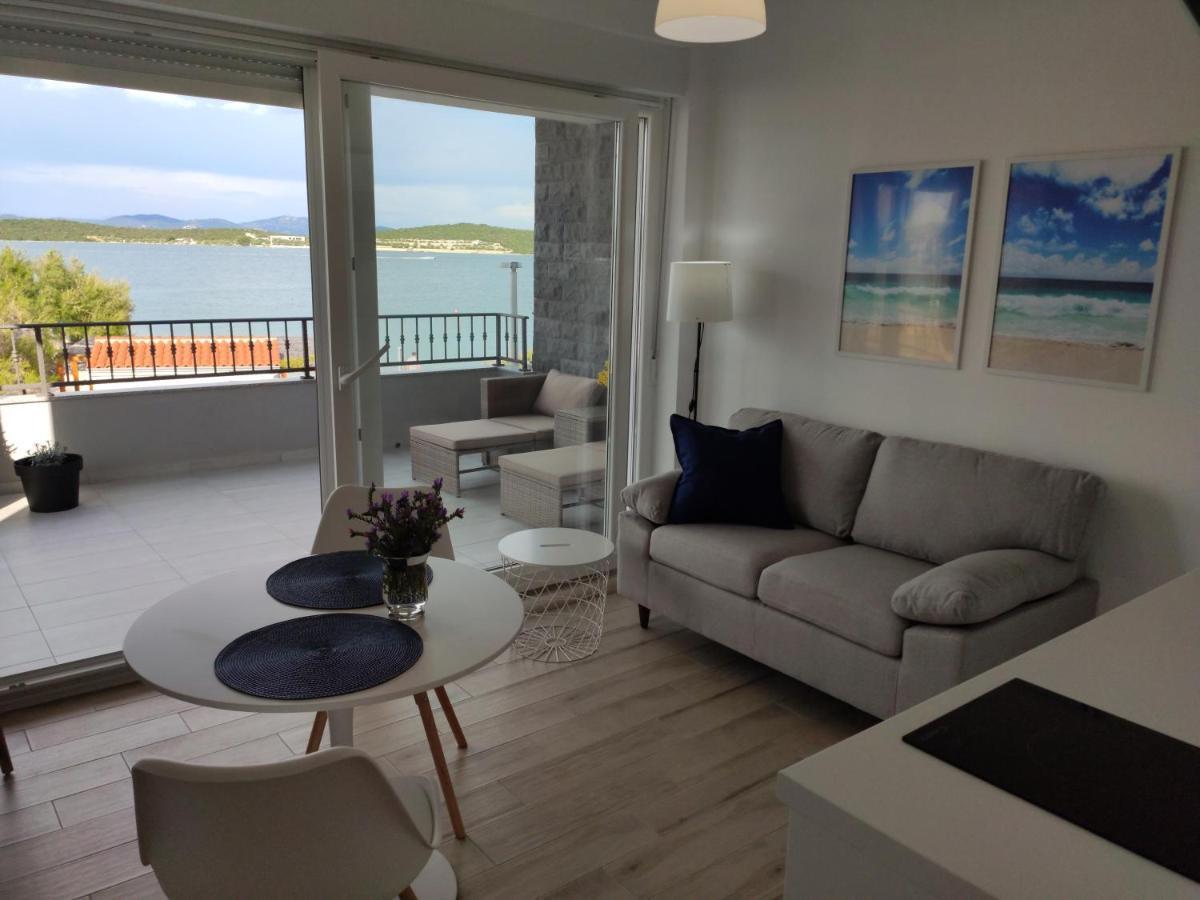 Apartmani Sara 2 Betina  Extérieur photo