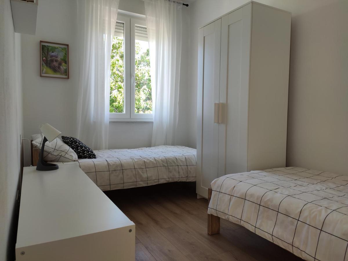 Apartmani Sara 2 Betina  Extérieur photo