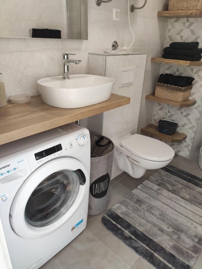 Apartmani Sara 2 Betina  Extérieur photo